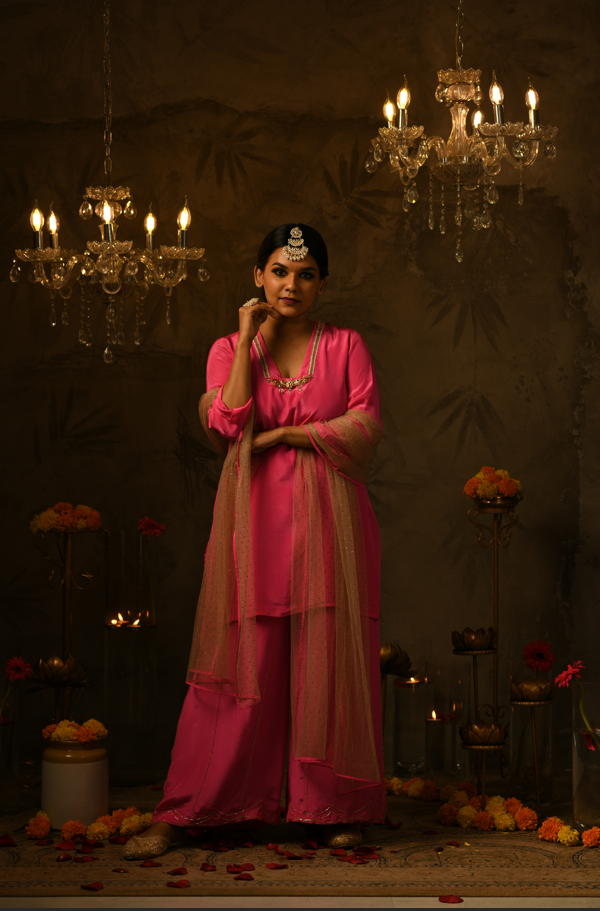 Sasha Pink Embroidered Kurta Set