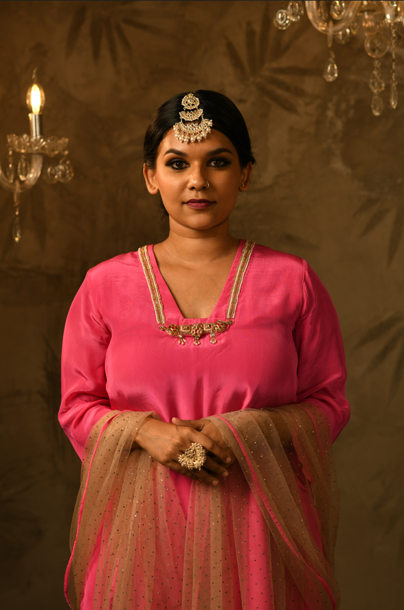 Sasha Pink Embroidered Kurta Set