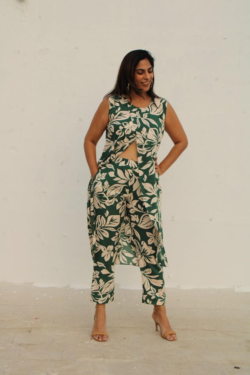 Green Floral Sleeveless Top with Pant Coord Set