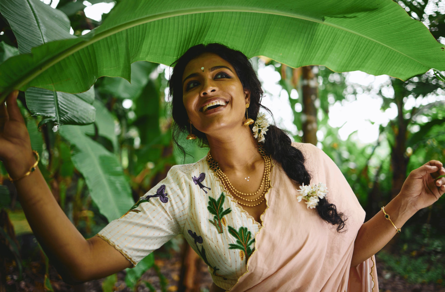 Kattil Onam Embroidered Blouse with Printed Saree