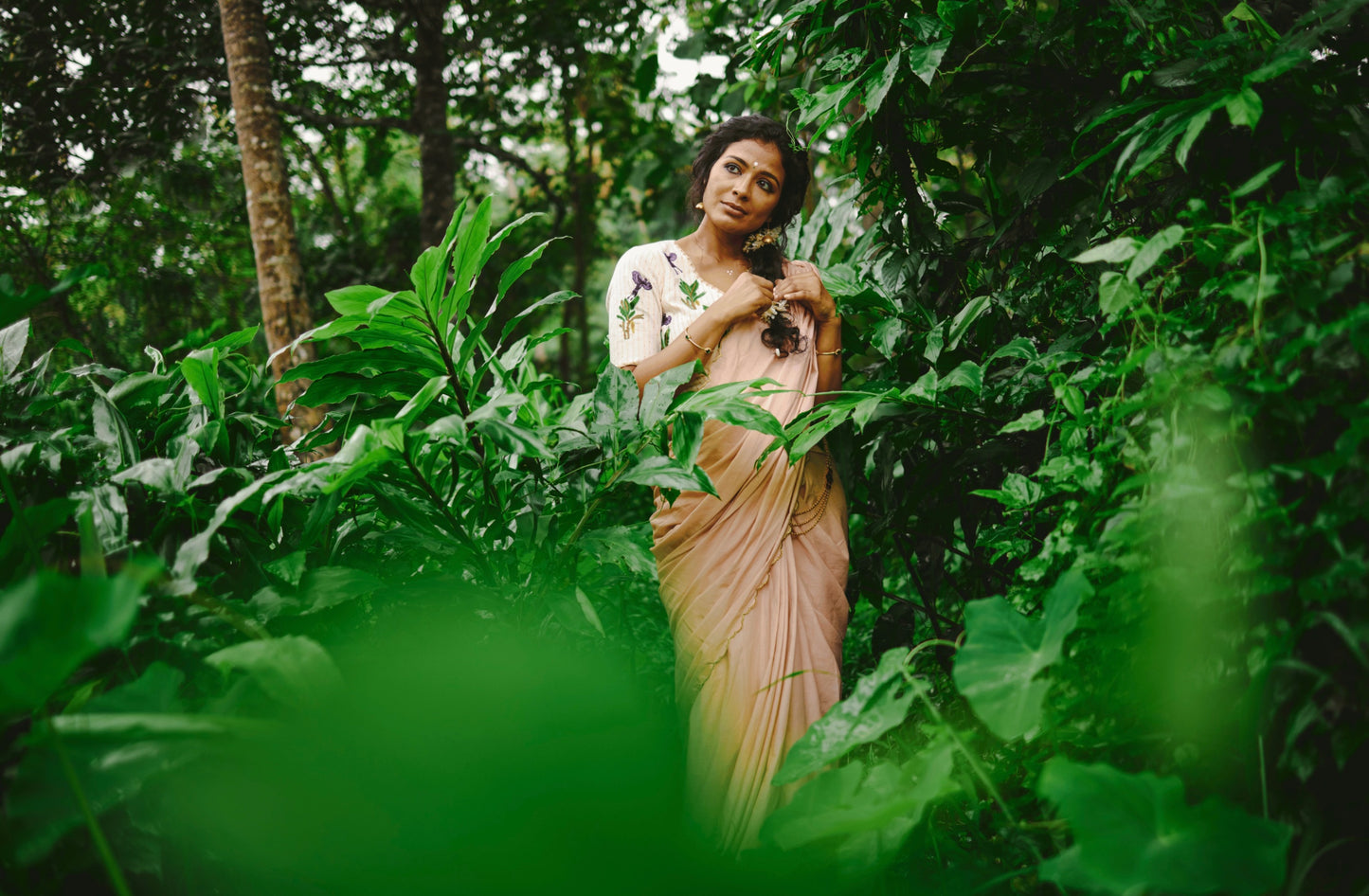 Kattil Onam Embroidered Blouse with Printed Saree