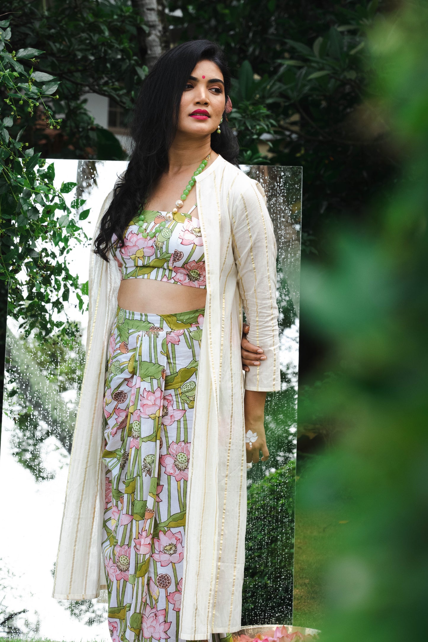 Bhavana Onam Kamalam Coord Set