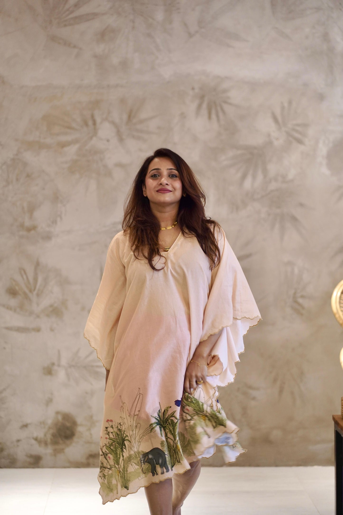 Kaatil Onam Print Peach Kaftan