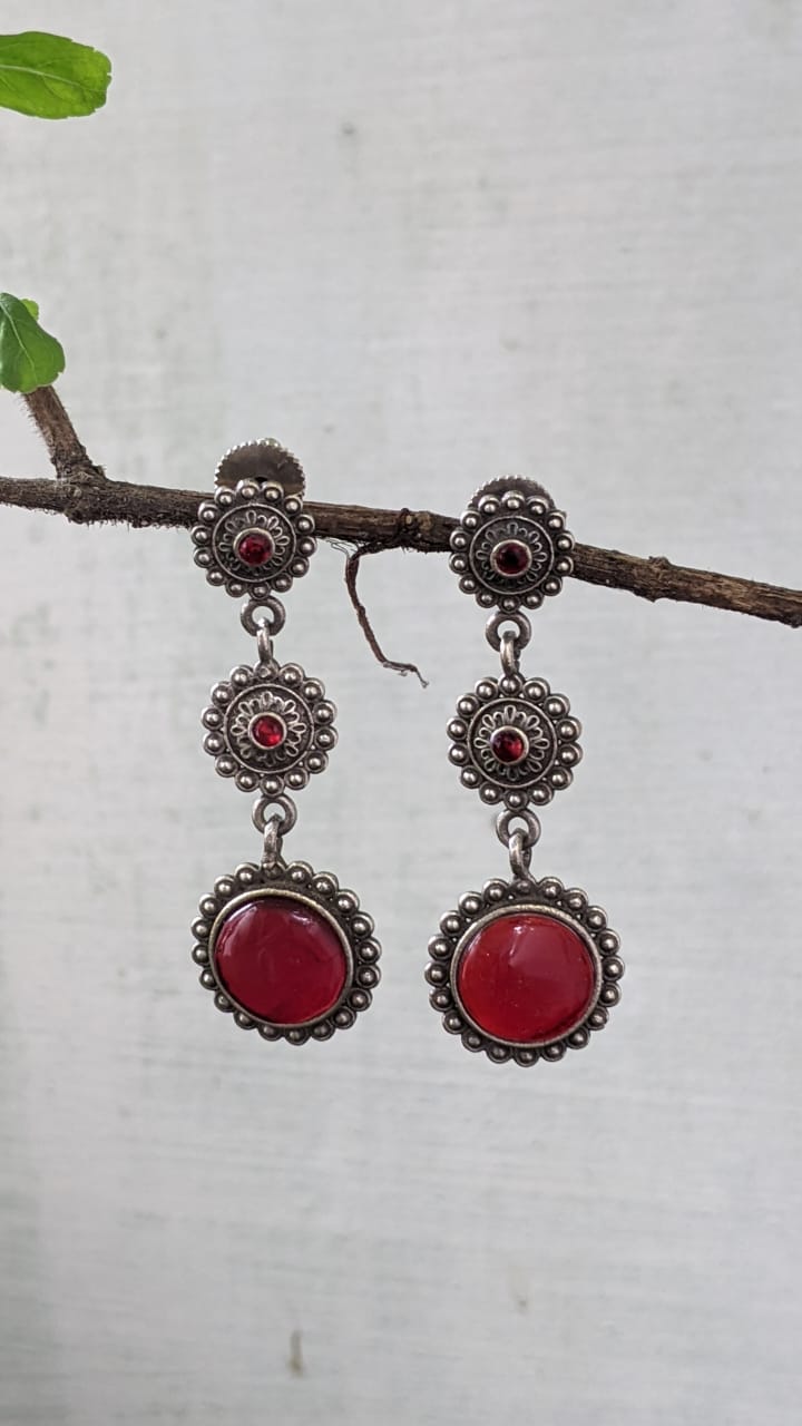 TRIPLE LAYER RED STONE EARRINGS