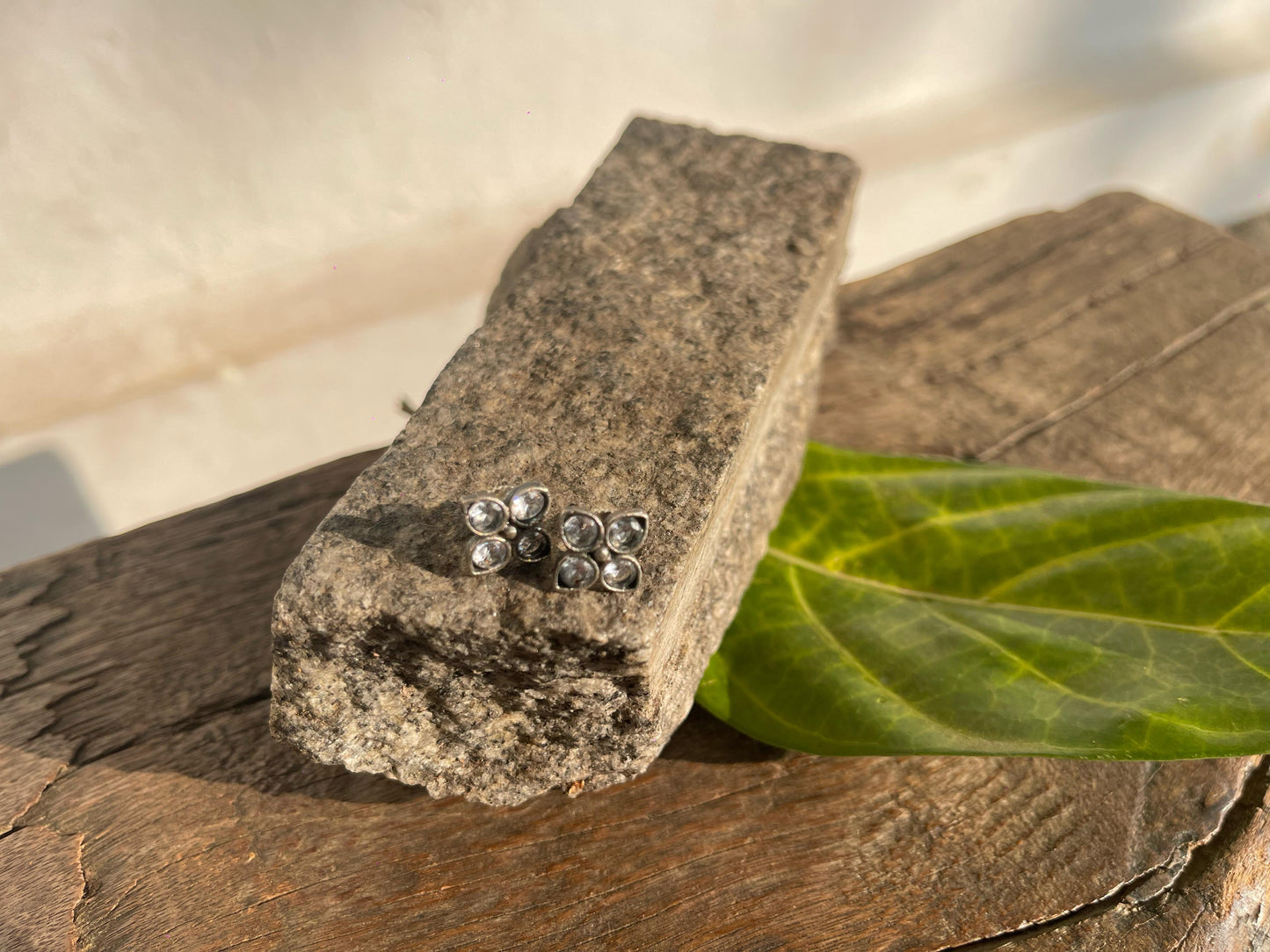 White Stone Stone Studs - Floral