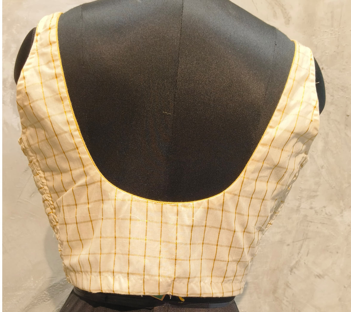 Navya stretch fit elastic Blouse