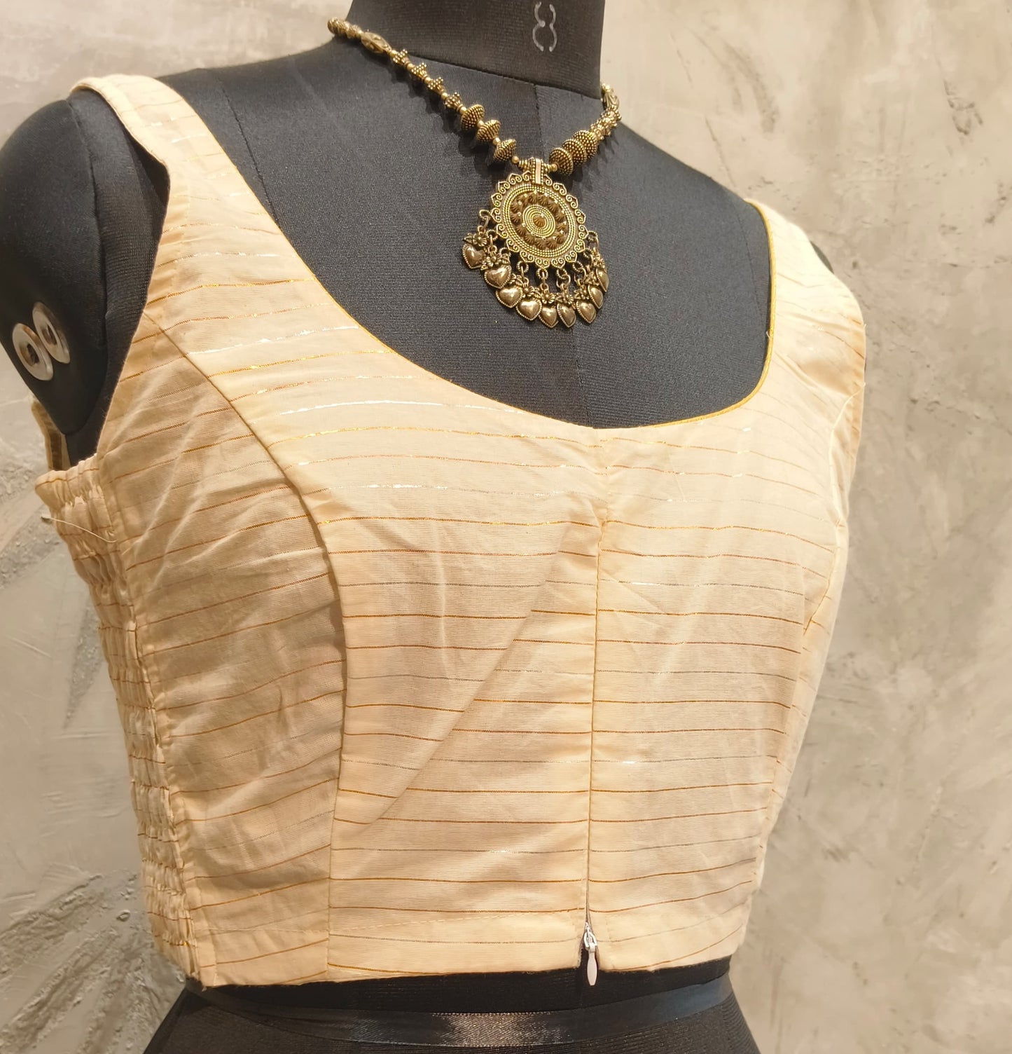 Ananya stretch fit elastic Blouse