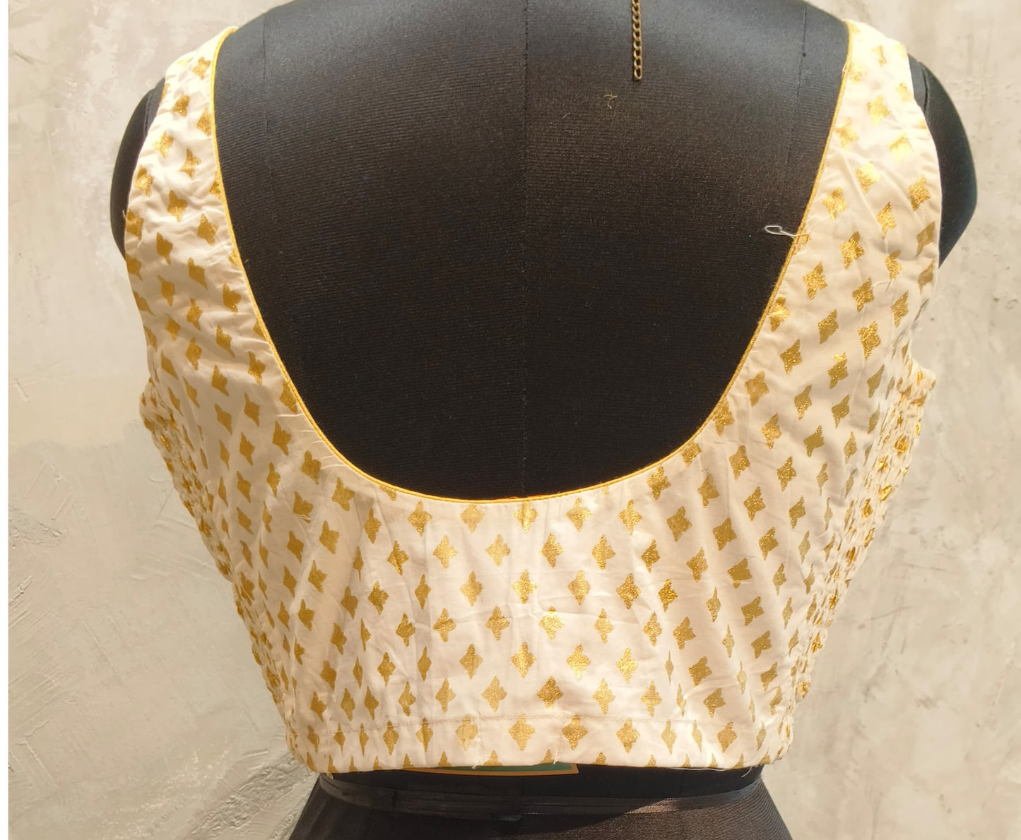 Shwetika stretch fit elastic Blouse