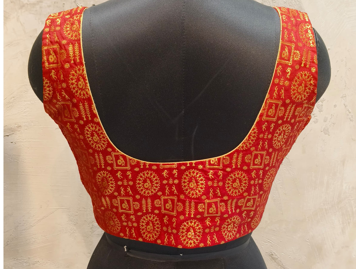 Chitrangi stretch fit elastic Blouse