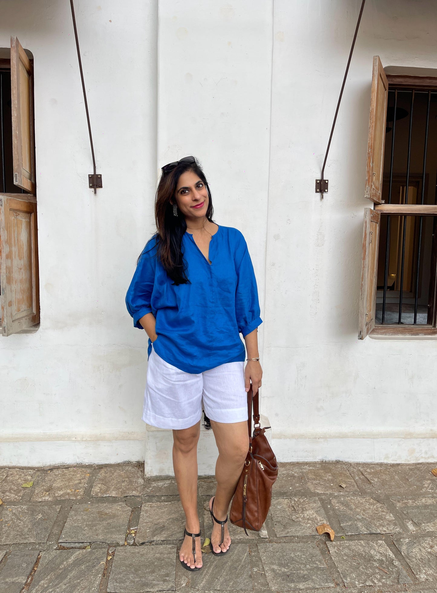 WHITE LINEN SHORTS