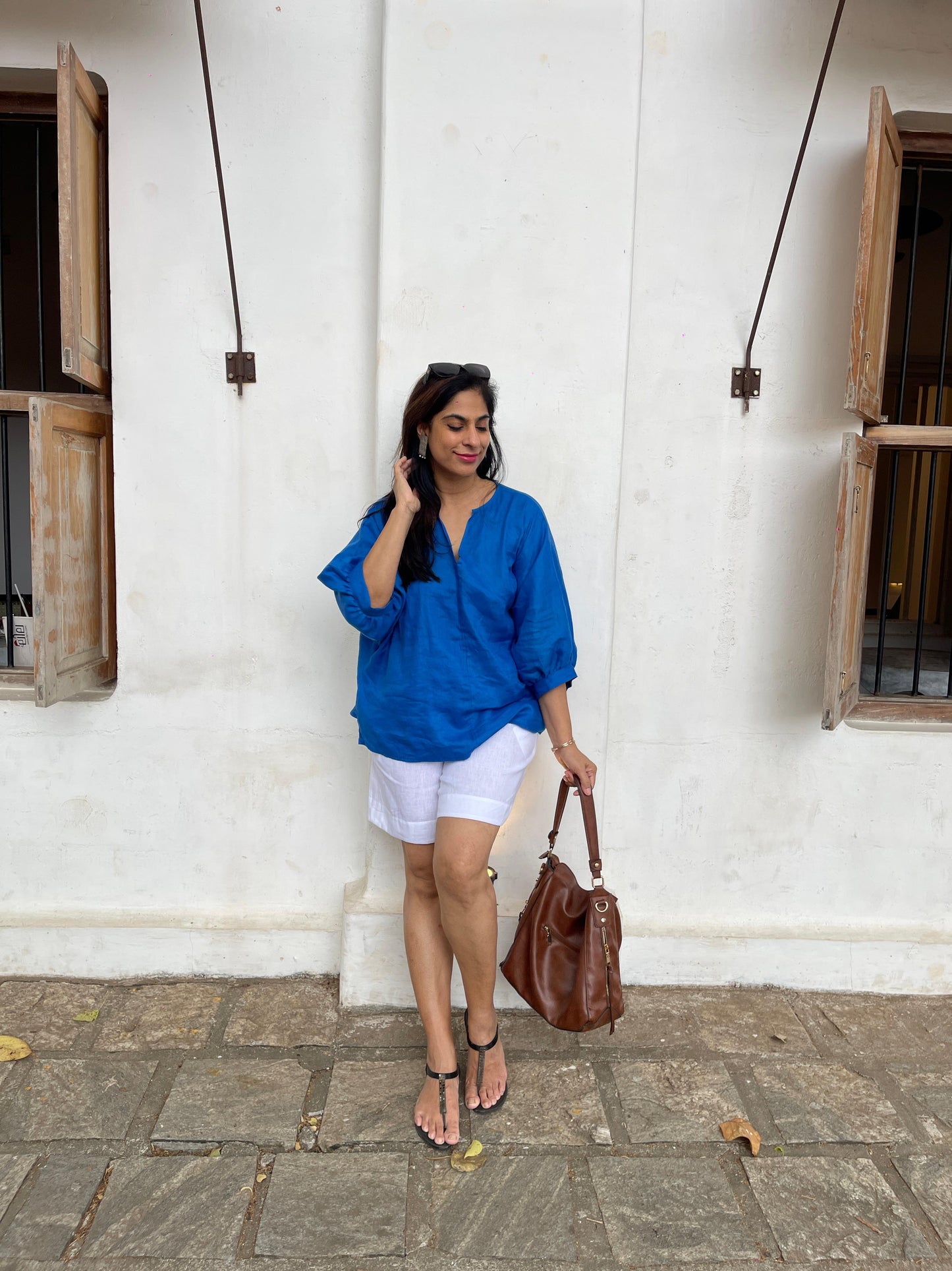 WHITE LINEN SHORTS