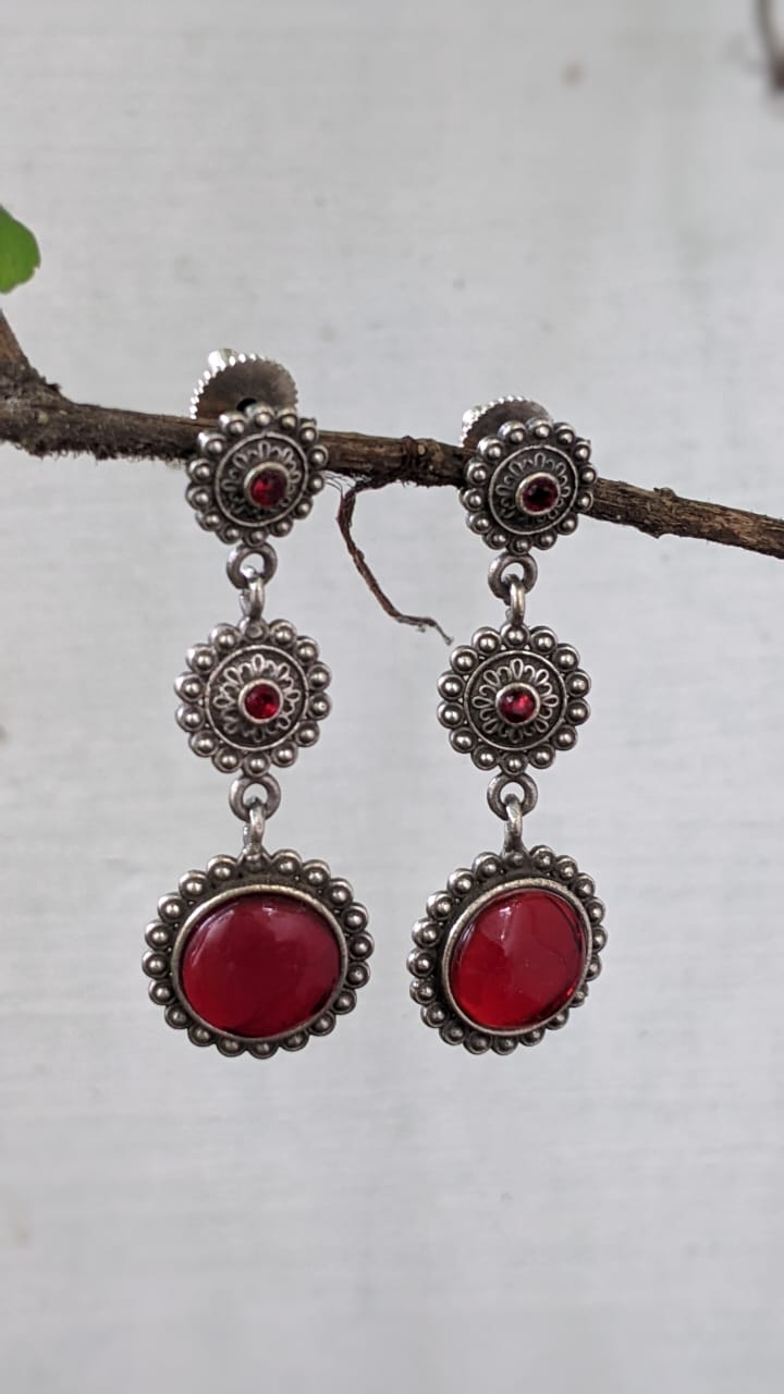 TRIPLE LAYER RED STONE EARRINGS