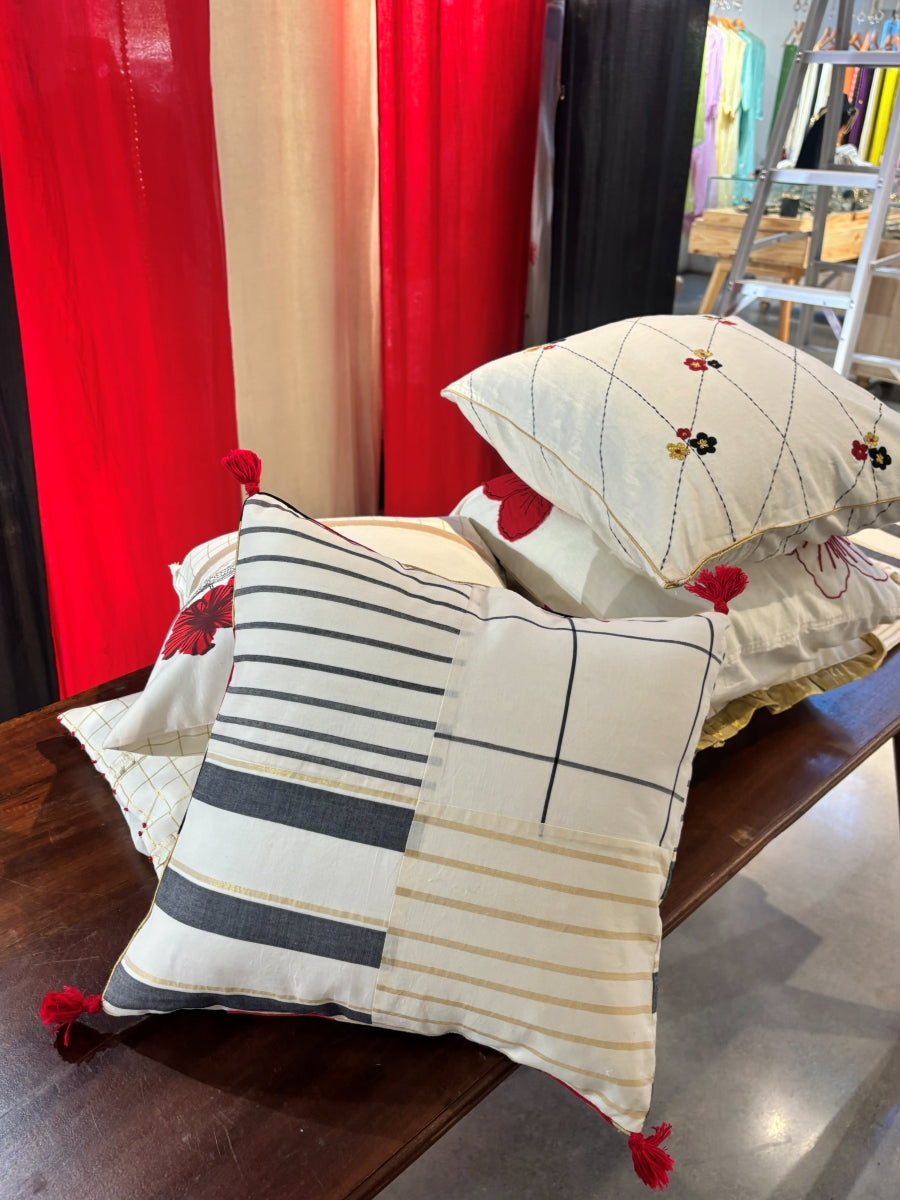 Nira Cushion Cover