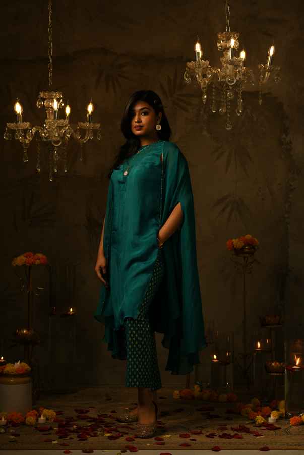 Raiza Emerald Kurta Set