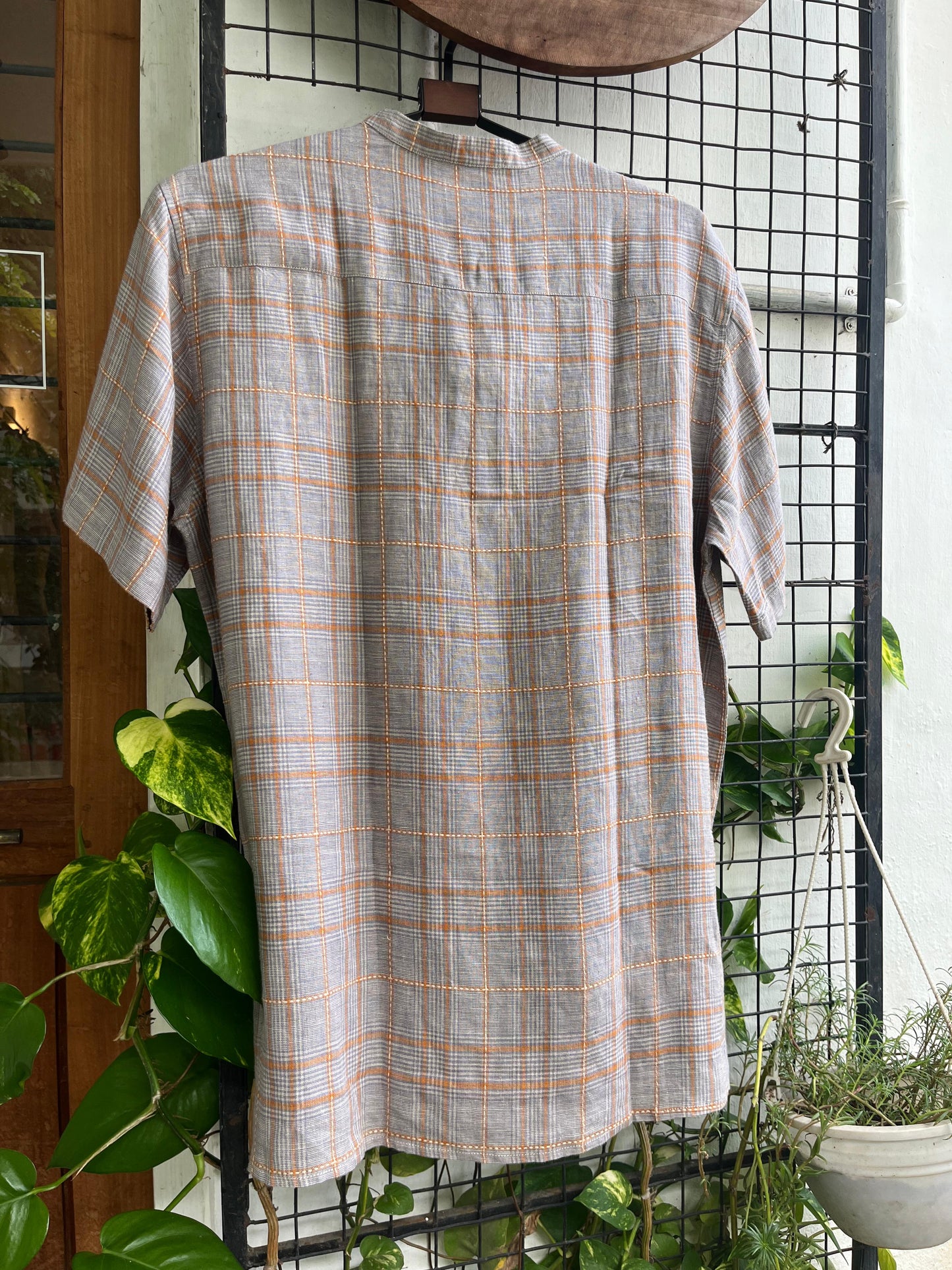 Linen Chinese Collar Check Short Kurta