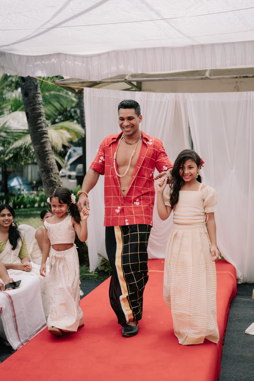 Nidra Mundu | Mathangi collection