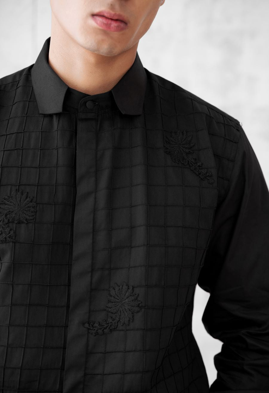 BLACK SQUARE PINTUCK SHIRT