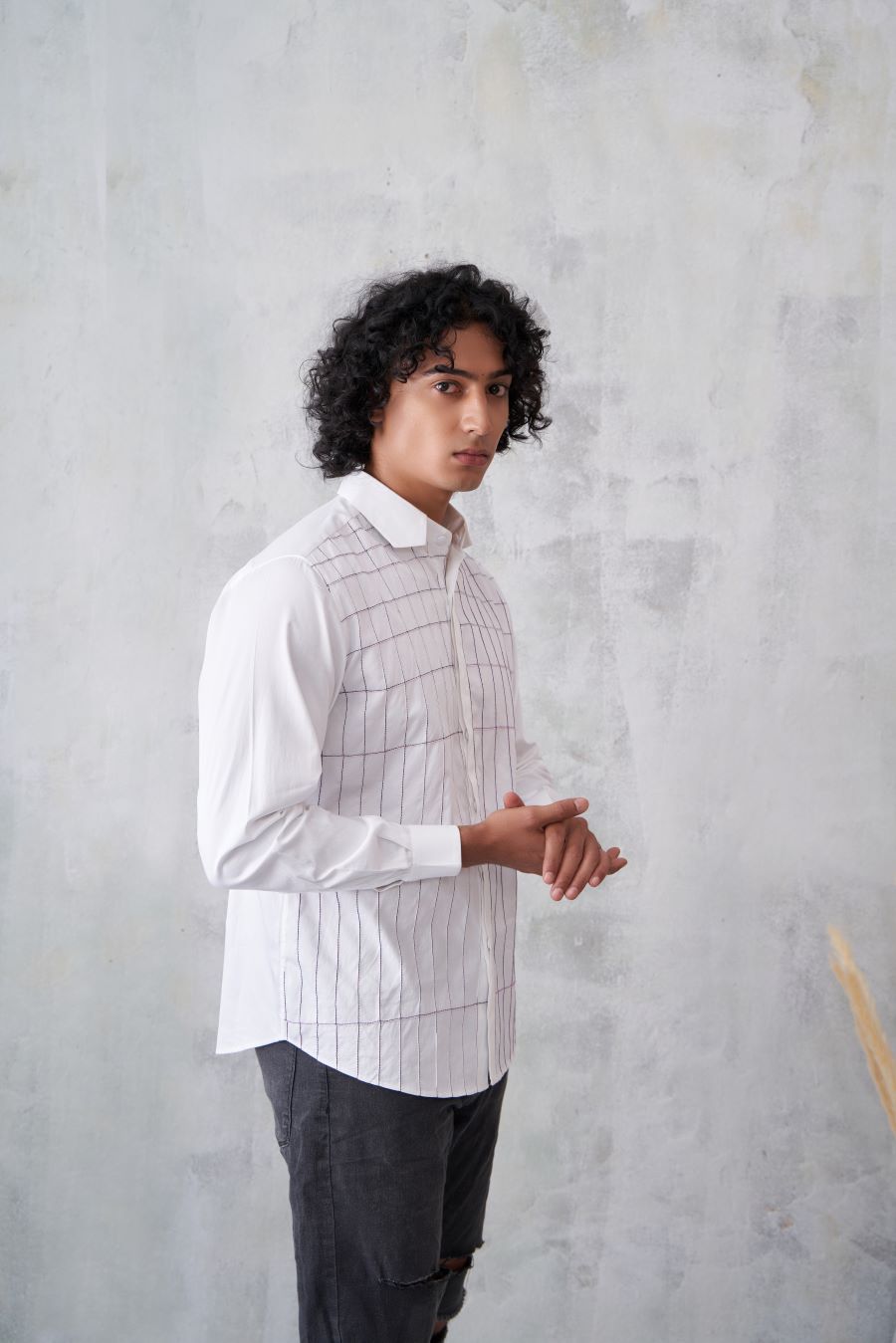 WHITE SHIRT WITH PINTUCK