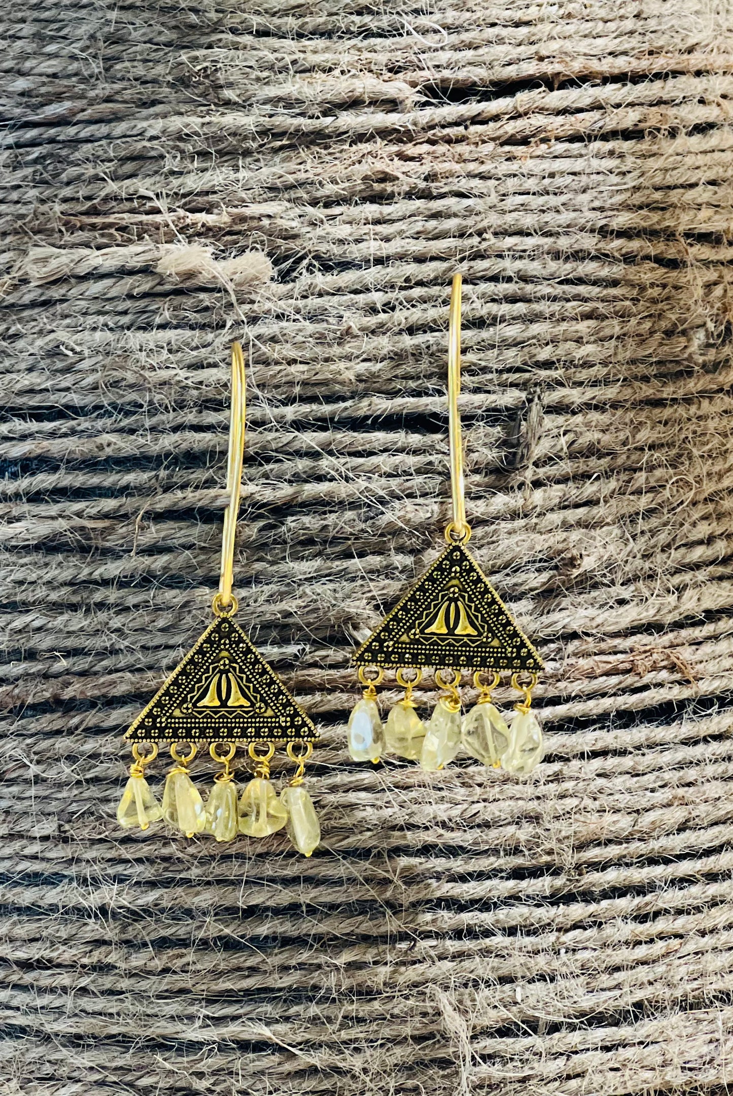 GOLD PLATED TRIANGLE EARRING