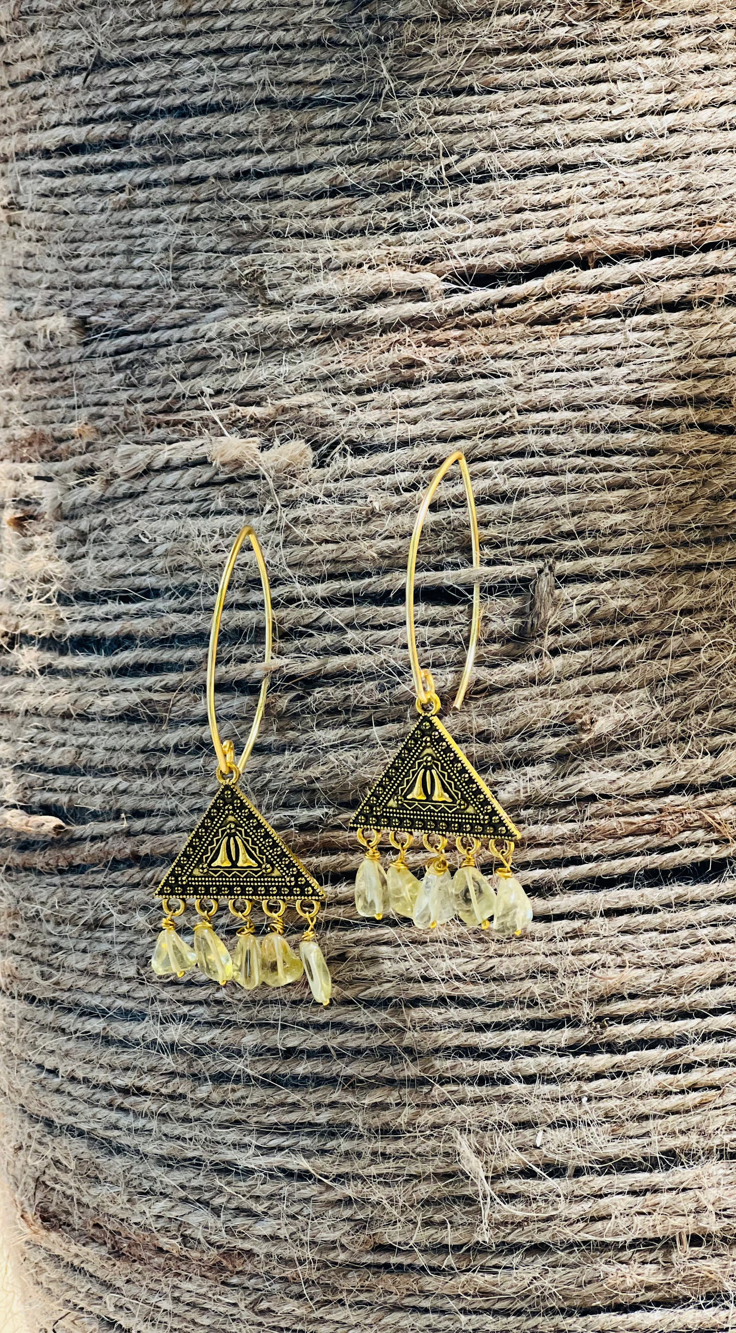 GOLD PLATED TRIANGLE EARRING