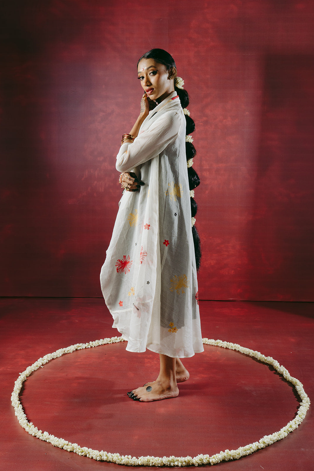Shwetham Overlay | Mathangi Collection