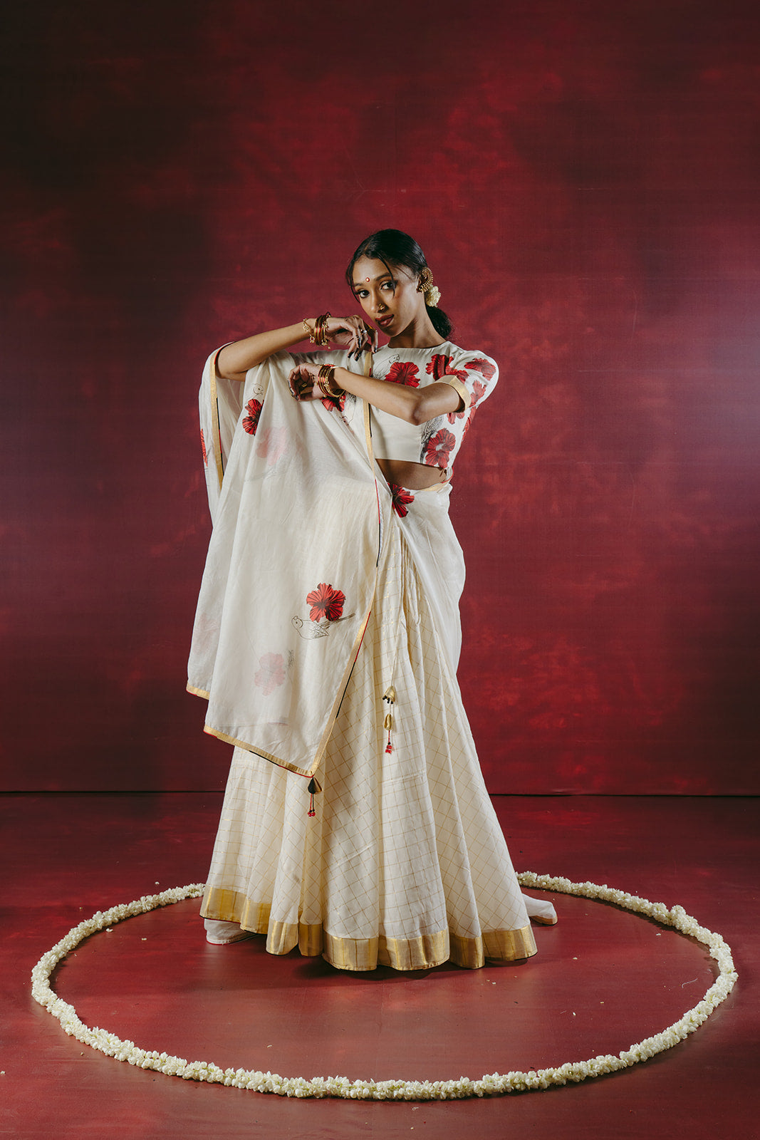MATHANGI DHAVANI SET