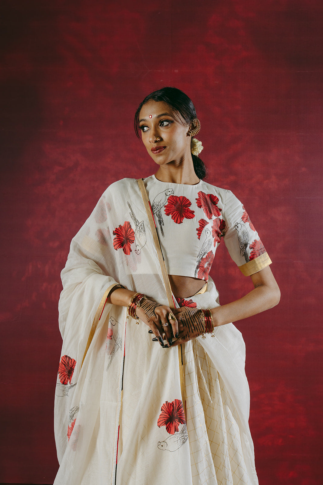 MATHANGI DHAVANI SET
