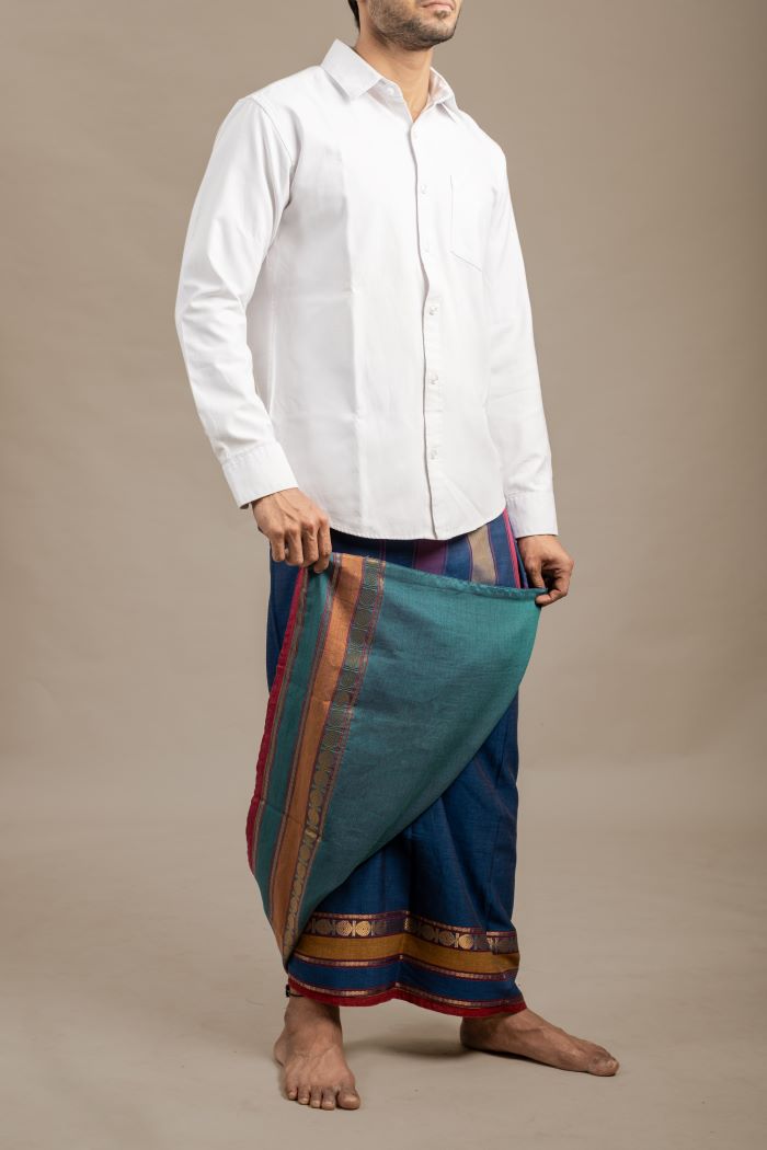 NEER BLUE VESHTI