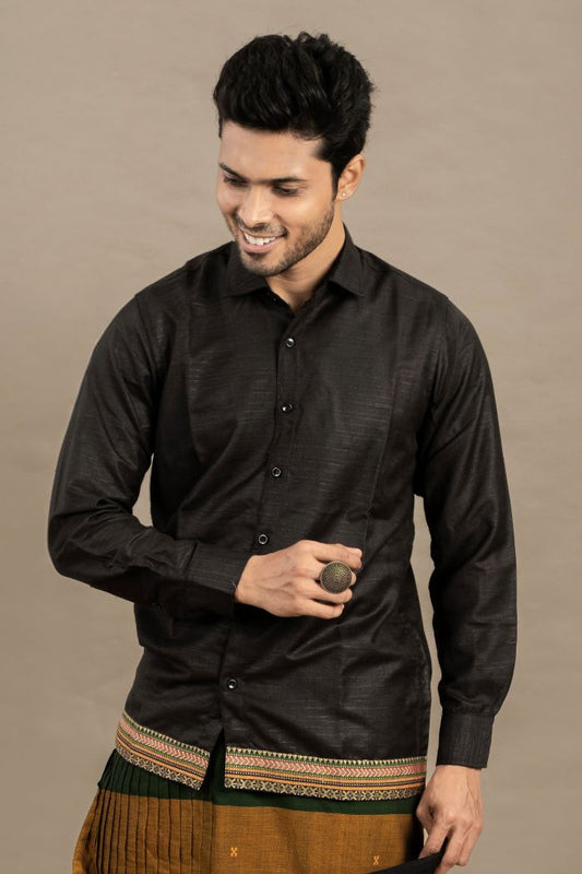 RETRO BLACK SHIRT