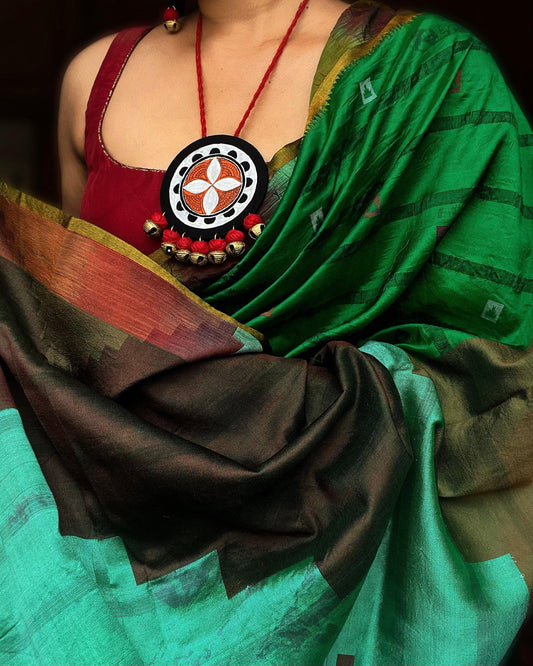 THEYYAM SERIES- YAJNA MANDALA| HANDCRAFTED STATEMENT SET- RED