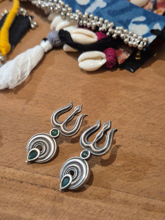 TRISHUL | STATEMENT STUD