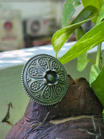 TRIBAL FLORAL BUD RING