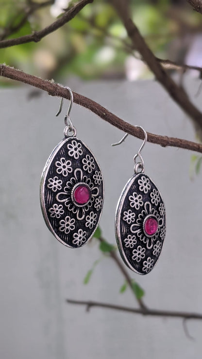 SILVER PLATED STATEMENT HOOKS