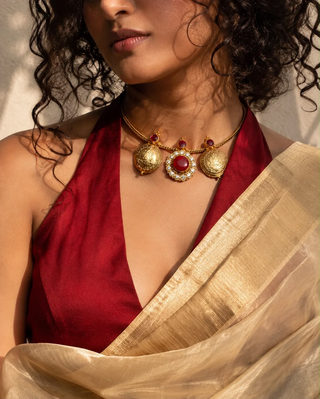 Antique Gold Temple Kemp Stone Necklace | House of Pallikkara