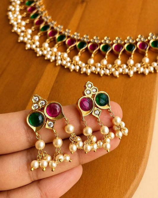 Antique Gold Kemp Stone Pearl Choker Set | House of Pallikkara