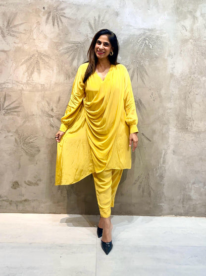 YELLOW CREPE SET