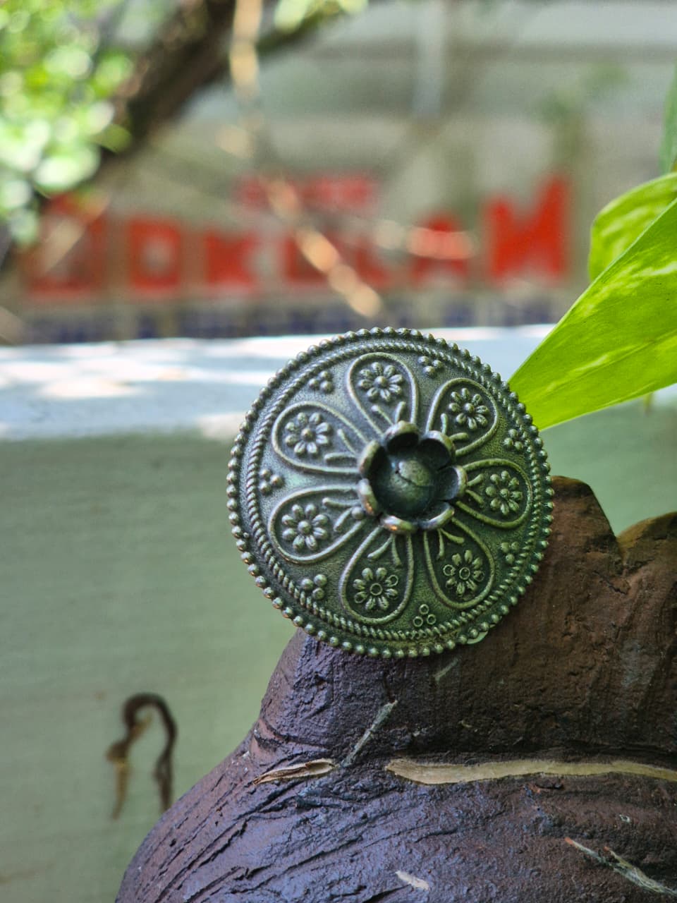 TRIBAL FLORAL BUD RING