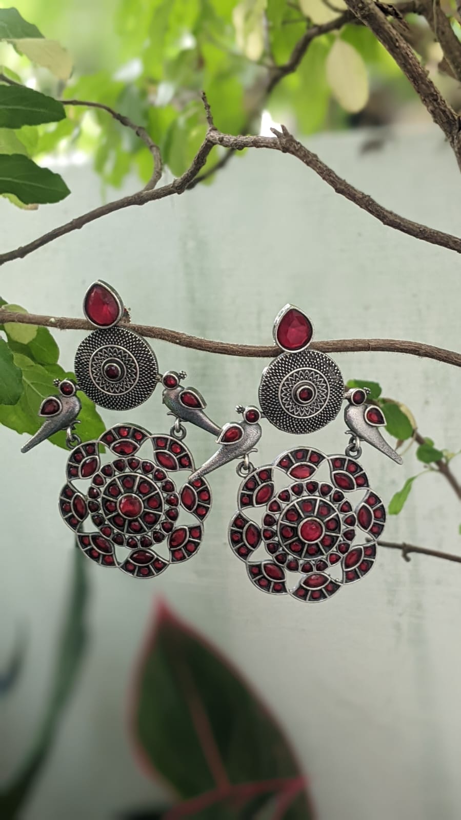 PAKSHIVANAA | RED STONE STATEMENT EARRINGS