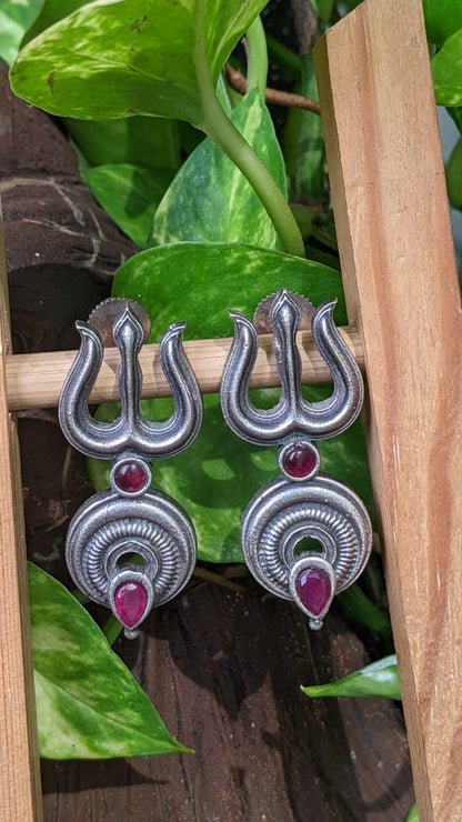 TRISHUL | STATEMENT STUD