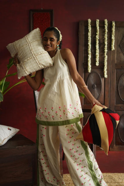 Swarna Kattam Cushion Cover – view 3