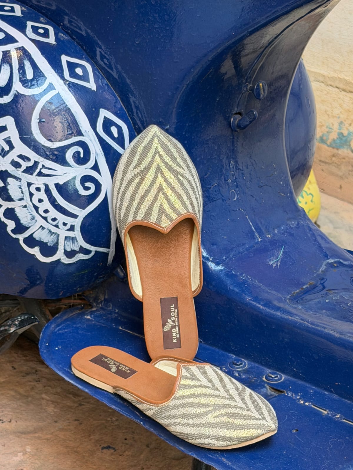 SAAJ UNISEX MOJARIS