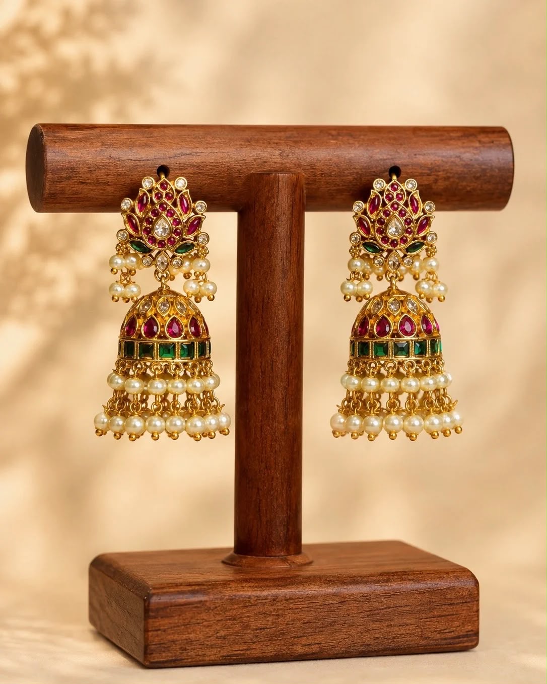 Thamara Valli | Antique Matte Gold Choker Set with Kemp & Kundan Stones