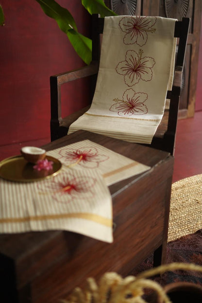 Swarna Nira Runners & Placemats