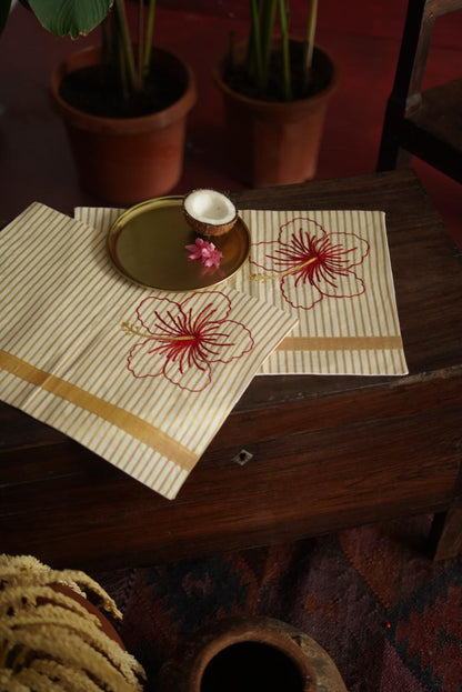 Swarna Nira Runners & Placemats