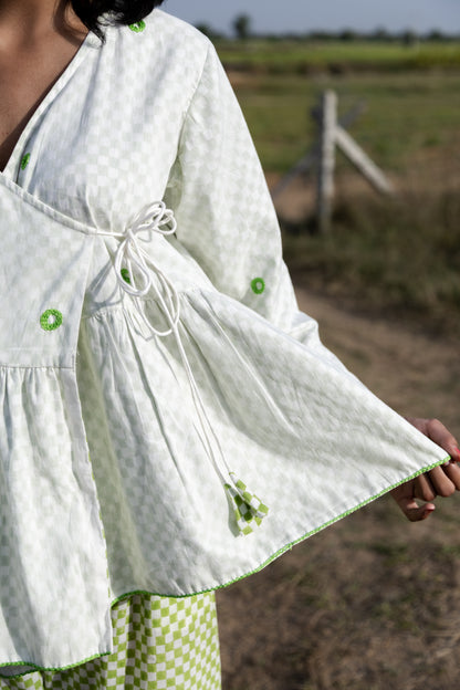 WHITE SIENNA WRAP JACKET